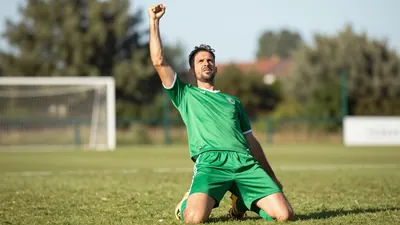 Forest Green Rovers have signed veteran striker Will Grigg on a free transfer as they look to improve on their 16th-place...