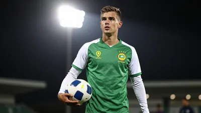 Forest Green signs Australian defender Kaelan Majekodunmi on a one-year deal, following a successful trial at the club